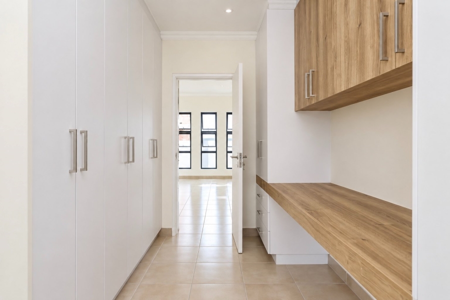 3 Bedroom Property for Sale in Le Grand Golf Estate Western Cape